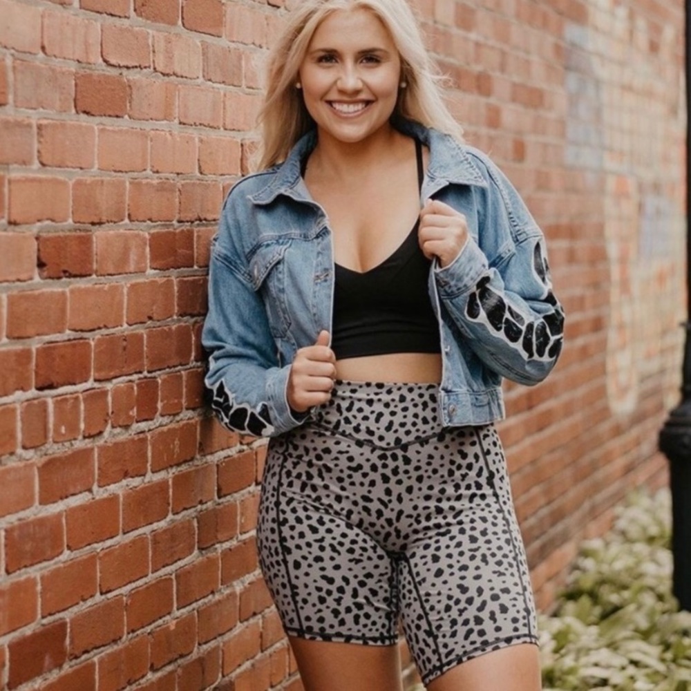 Balance Athletica Snow Leopard Rider Shorts